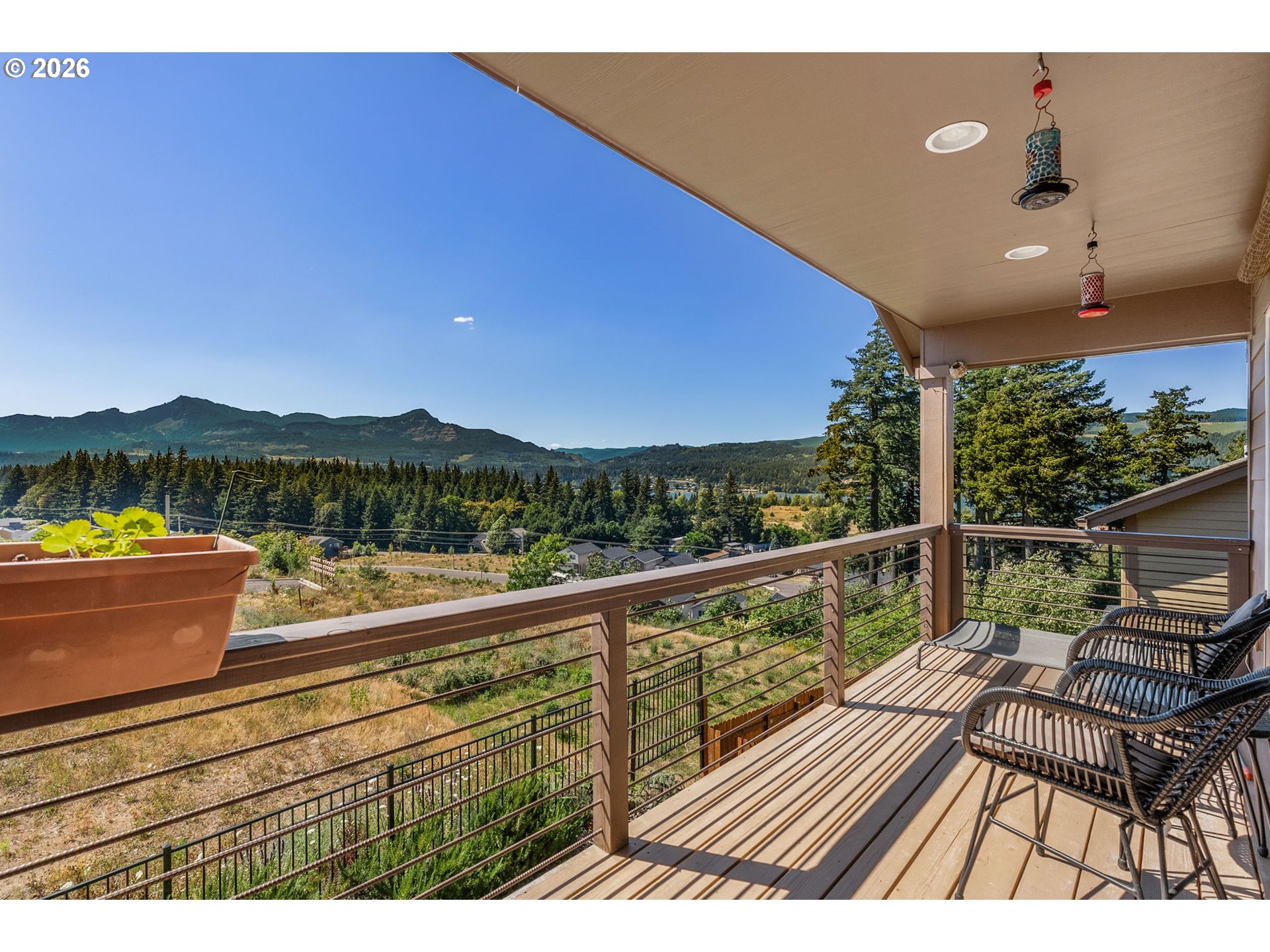 91 Warm Springs Drive Cascade Locks, OR 97014 - Photo 13 of 45 View