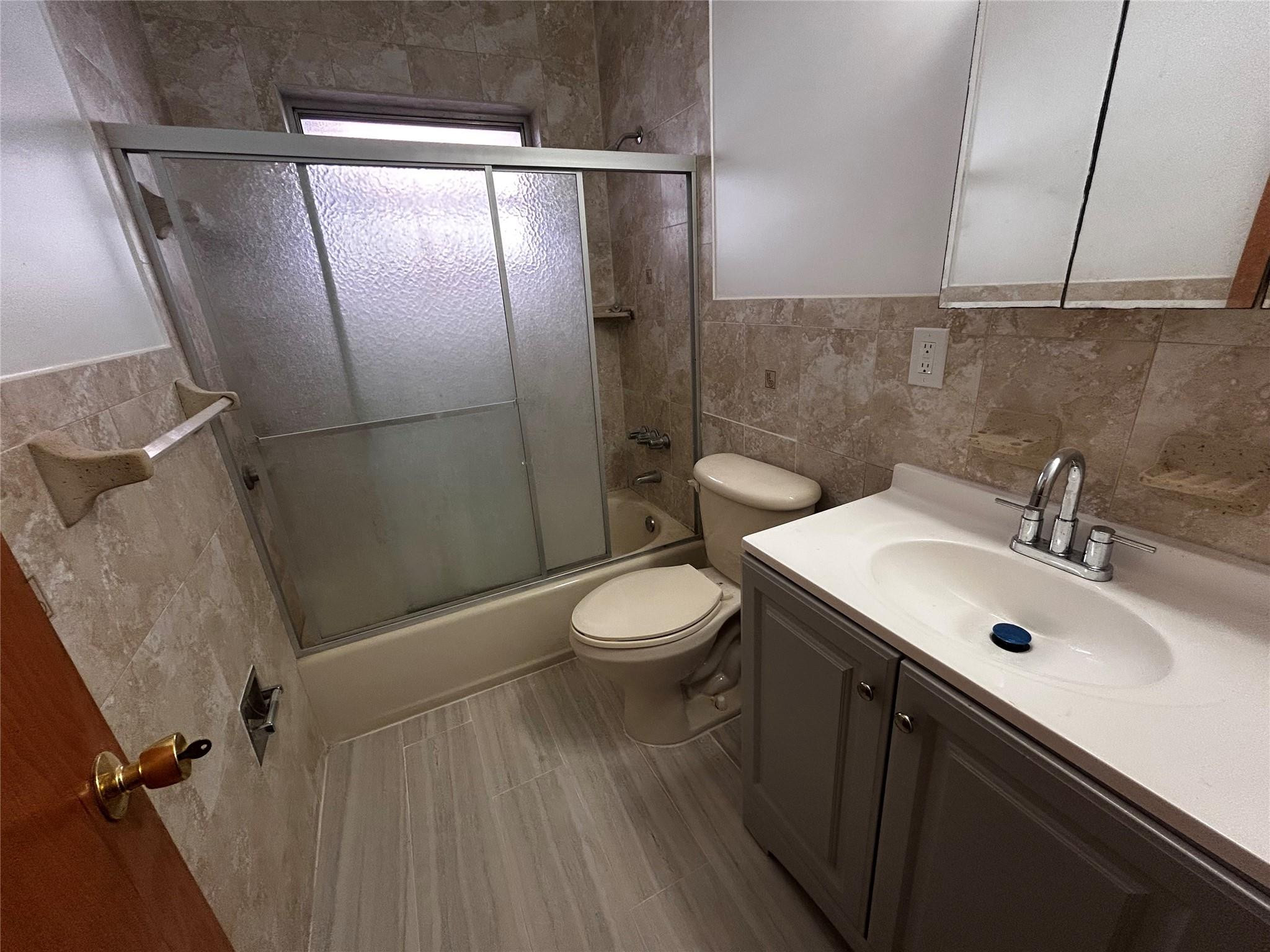 1781 Southwest 13th Street Miami, FL 33145 - Photo 5 of 47 Photo 5