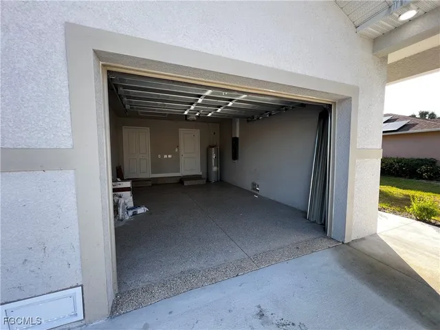 $1,750 | 1106 Cape Coral Parkway West, Cape Coral, FL 33914