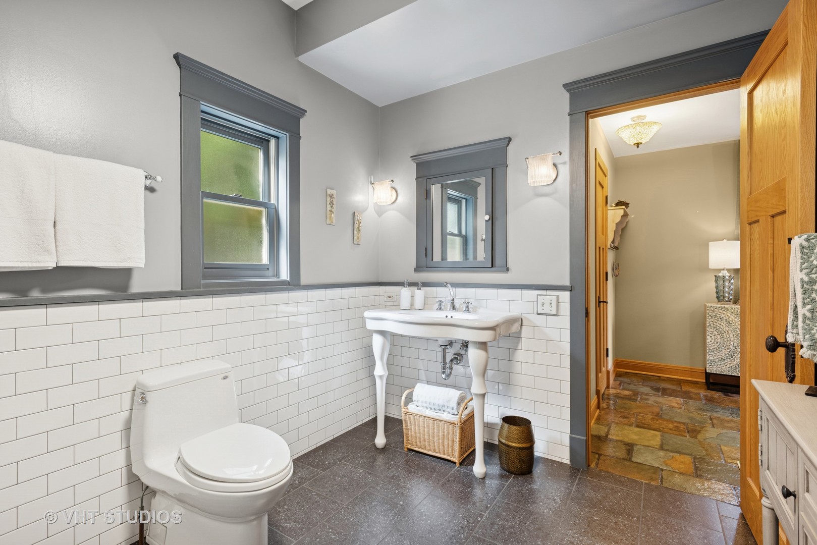 580 Selborne Road Riverside, IL 60546 - Photo 17 of 31