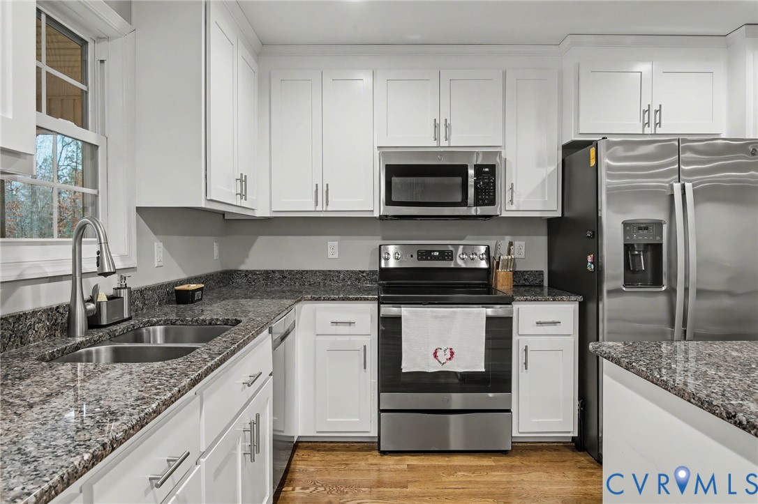 4401 Olgers Road Sutherland, VA 23885 - Photo 18 of 36