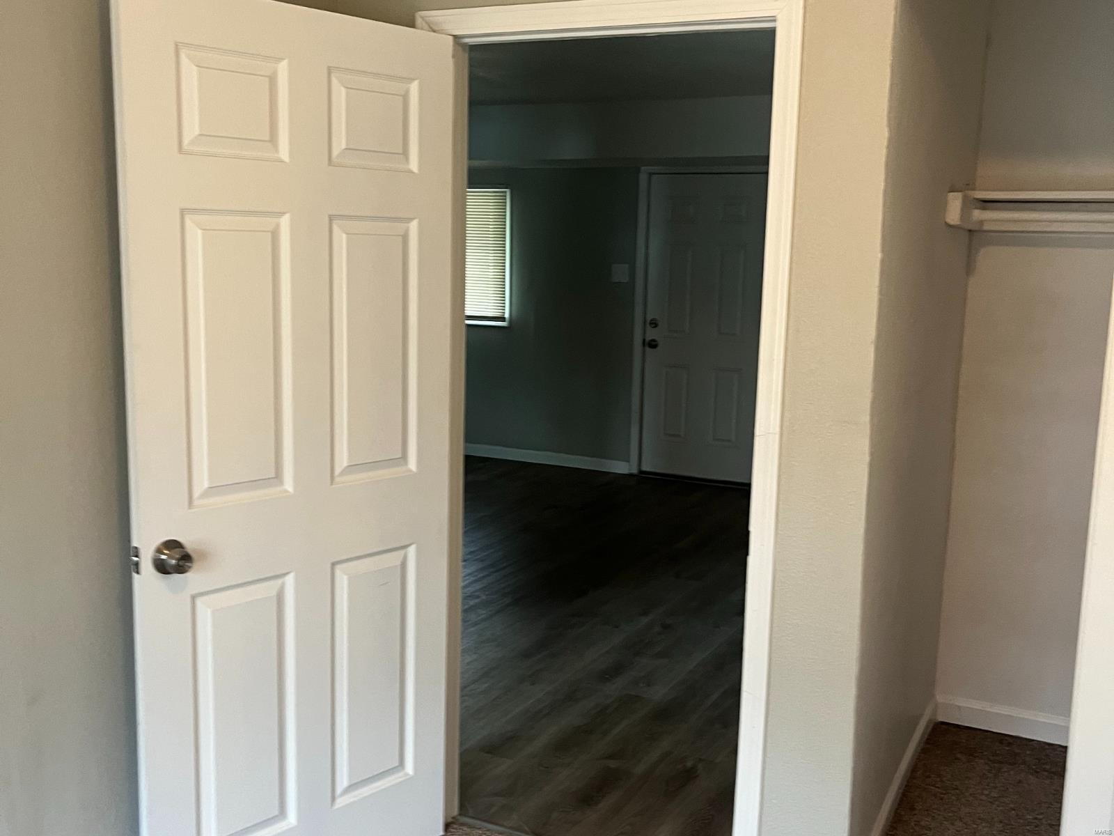 332 Banff Circle St. Louis, MO 63137 - Photo 3 of 14