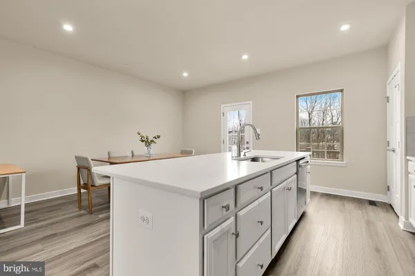 $3,400 | 9639 Tall Oaks Road, Montgomery Village, MD 20886