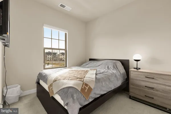 $3,400 | 9639 Tall Oaks Road, Montgomery Village, MD 20886