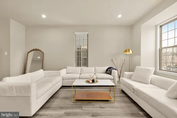 $3,400 | 9639 Tall Oaks Road, Montgomery Village, MD 20886