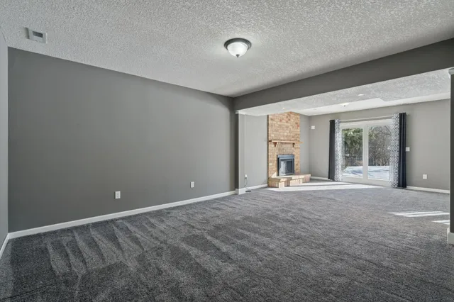 $550,000 | 15335 67th Avenue North, Maple Grove, MN 55311