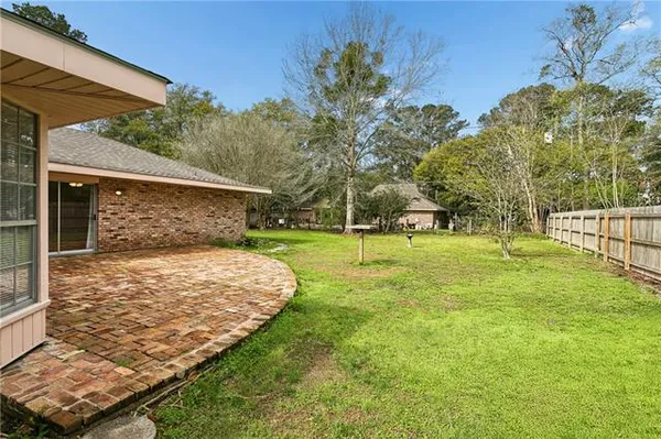 $2,600 | 114 Oak Drive, Covington, LA 70433