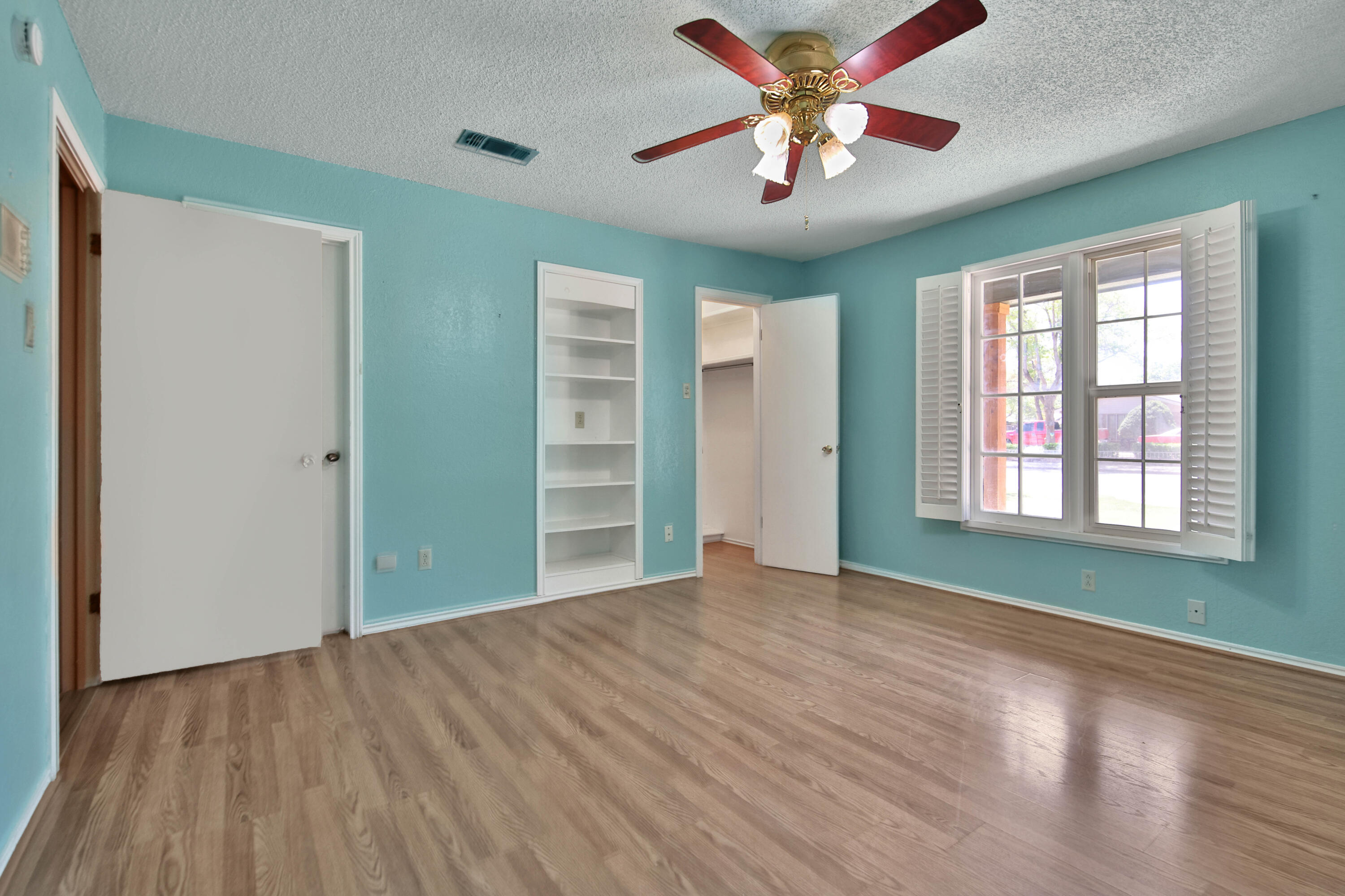 4502 8th Street Lubbock, TX 79416 - Photo 29 of 39 1L1A3799