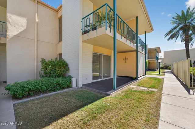 a view of outdoor space yard swimming pool and patio