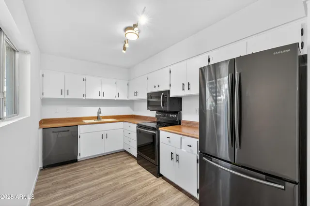 $249,900 | 3655 North 5th Avenue, Unit 105, Phoenix, AZ 85013