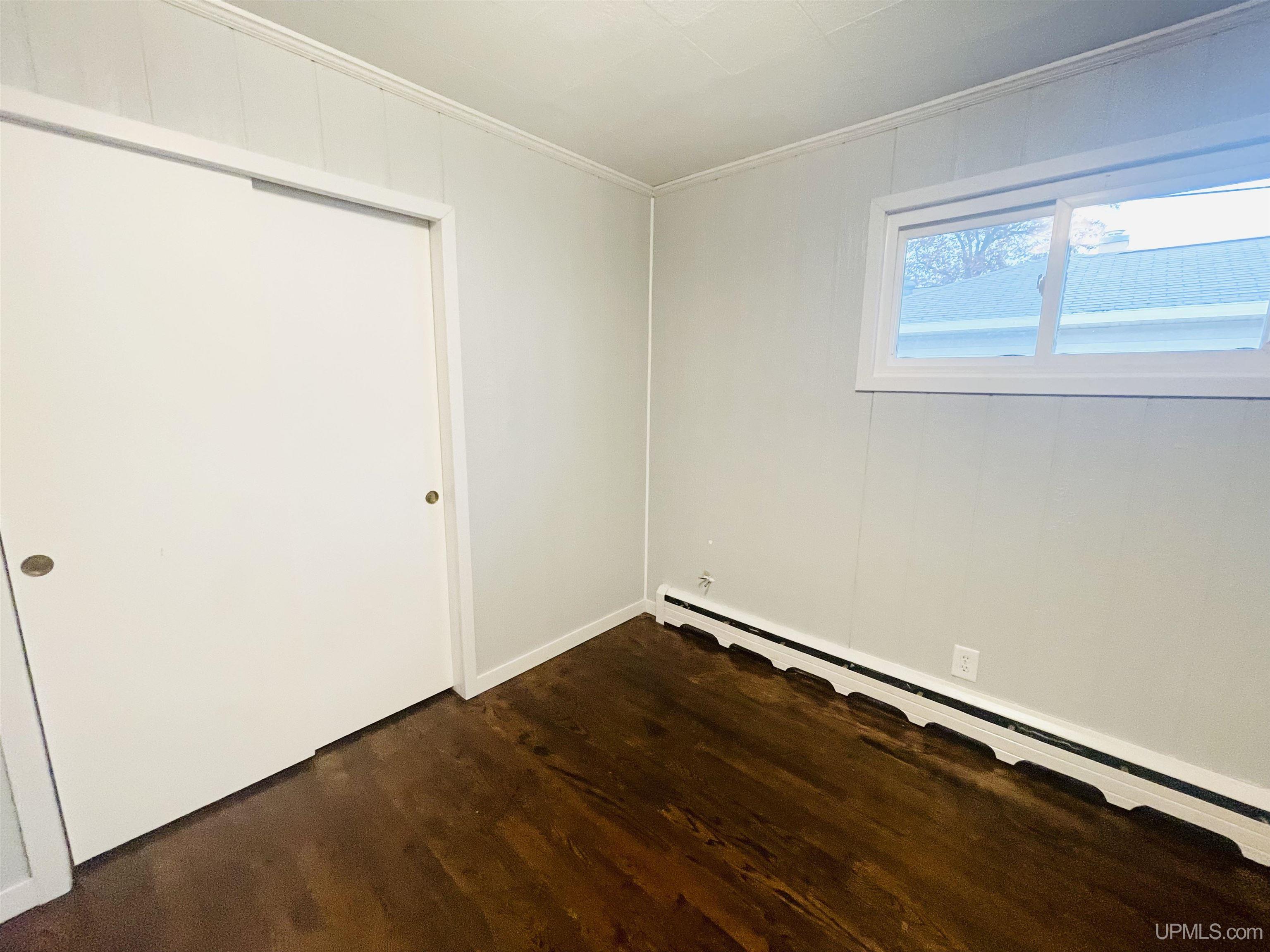 2201 South 23rd Street Escanaba, MI 49829 - Photo 13 of 20