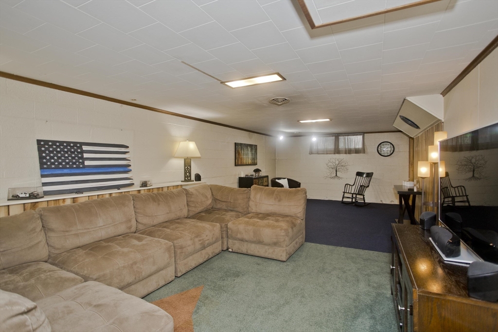 63 Pine Acre Road Springfield, MA 01129 - Photo 25 of 34 Gallery Image 25