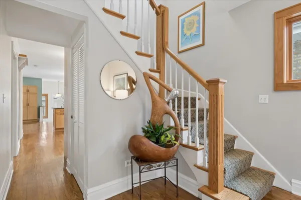 $895,000 | 811 Clarence Avenue, Oak Park, IL 60304