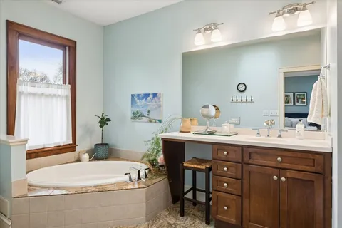 $895,000 | 811 Clarence Avenue, Oak Park, IL 60304