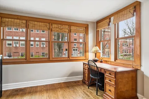 $895,000 | 811 Clarence Avenue, Oak Park, IL 60304