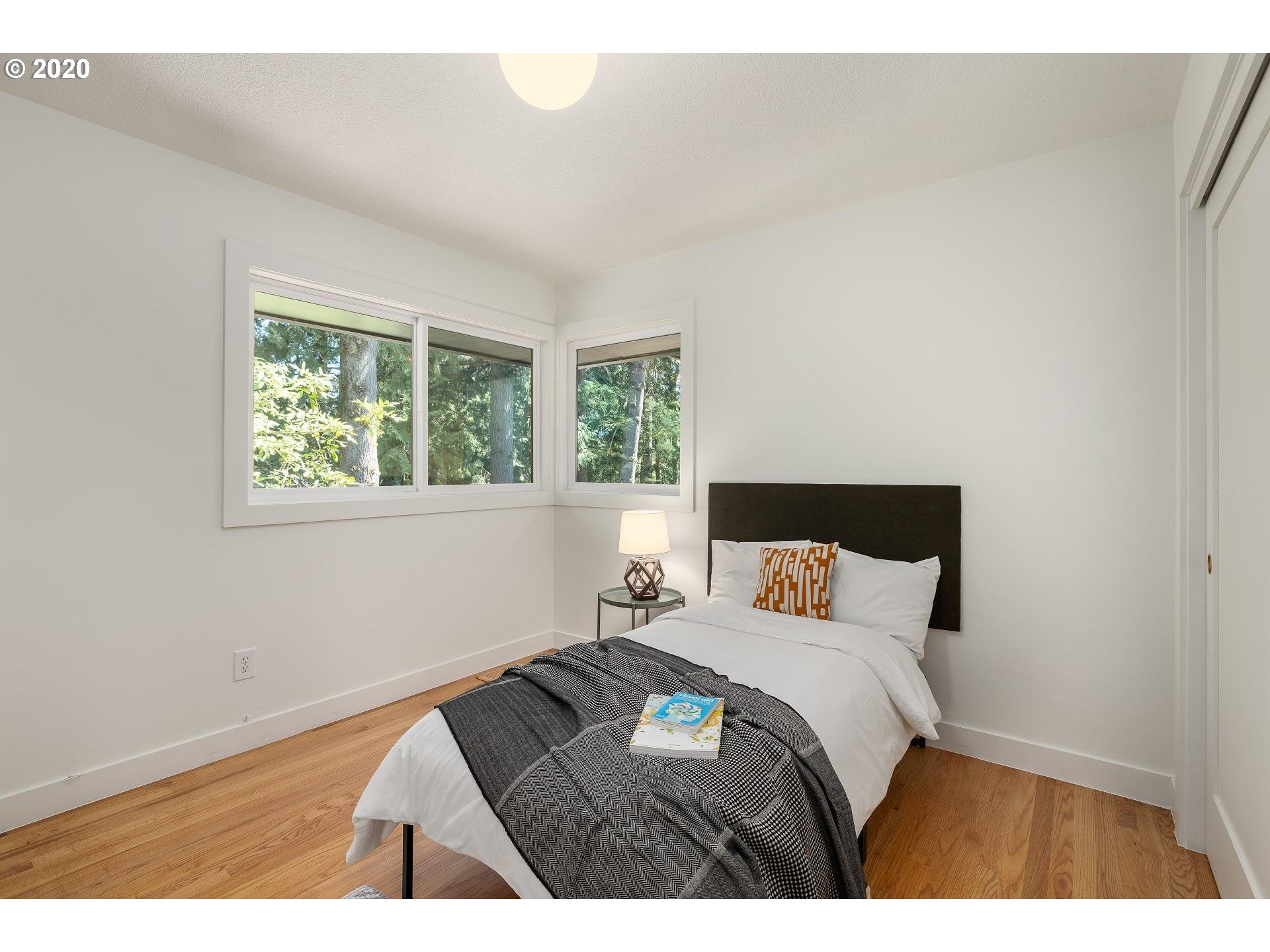 3945 Southwest Pendleton Street Portland, OR 97221 - Photo 20 of 32 Gallery Image 20