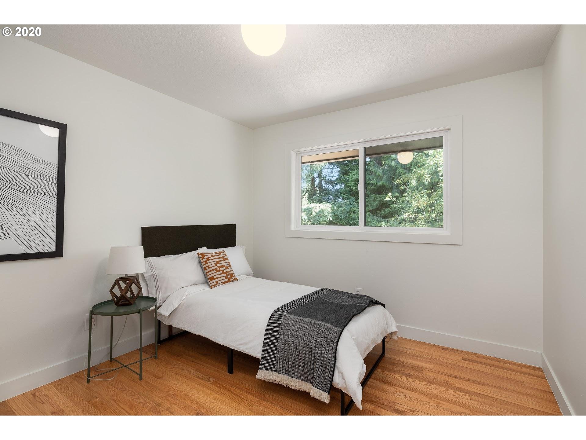 3945 Southwest Pendleton Street Portland, OR 97221 - Photo 21 of 32 Gallery Image 21