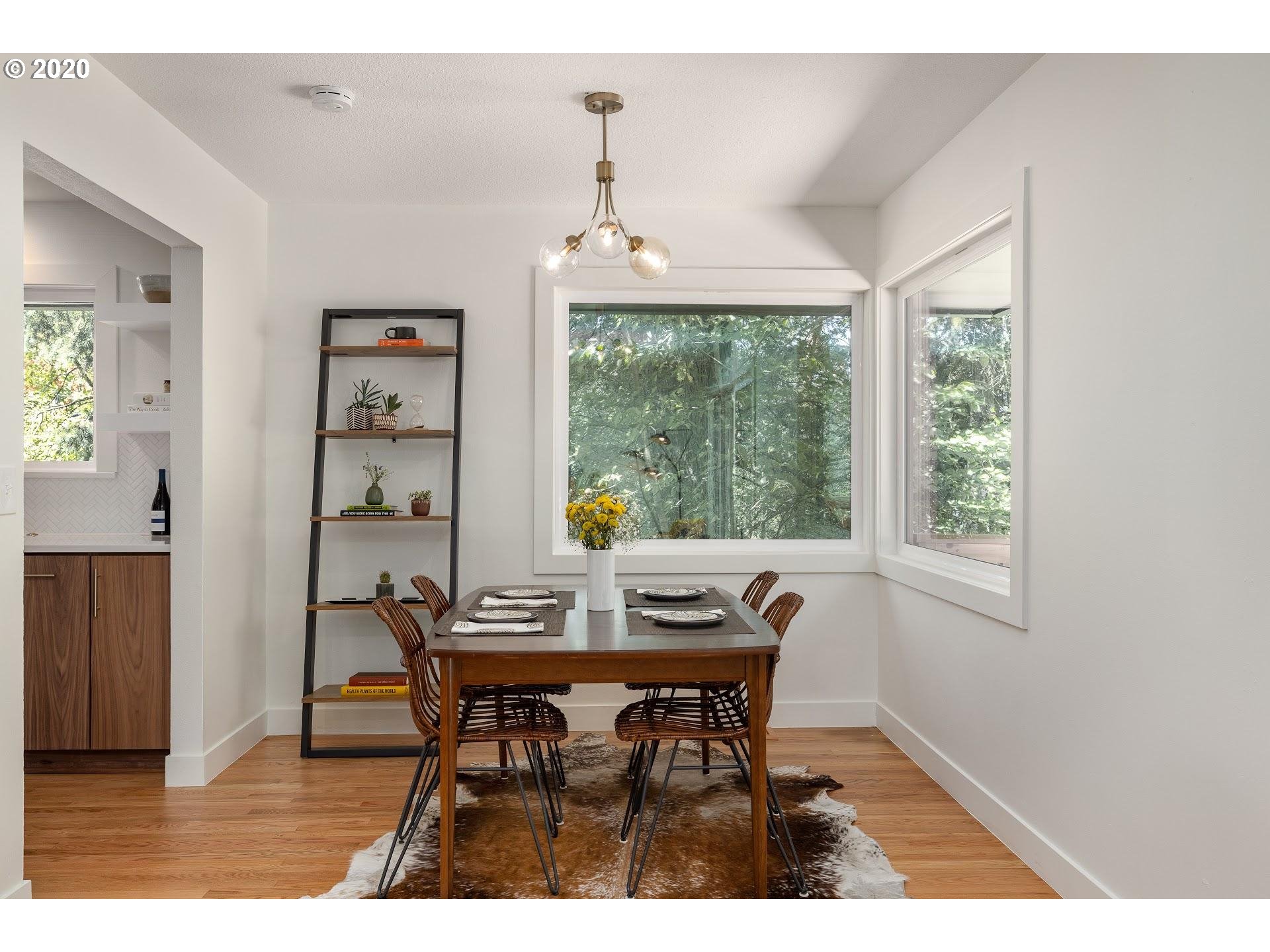 3945 Southwest Pendleton Street Portland, OR 97221 - Photo 9 of 32 Gallery Image 9