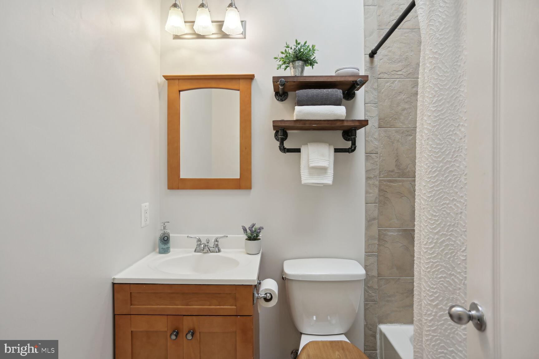 86 O Street Northwest, Unit 2 Washington, DC 20001 - Photo 20 of 23