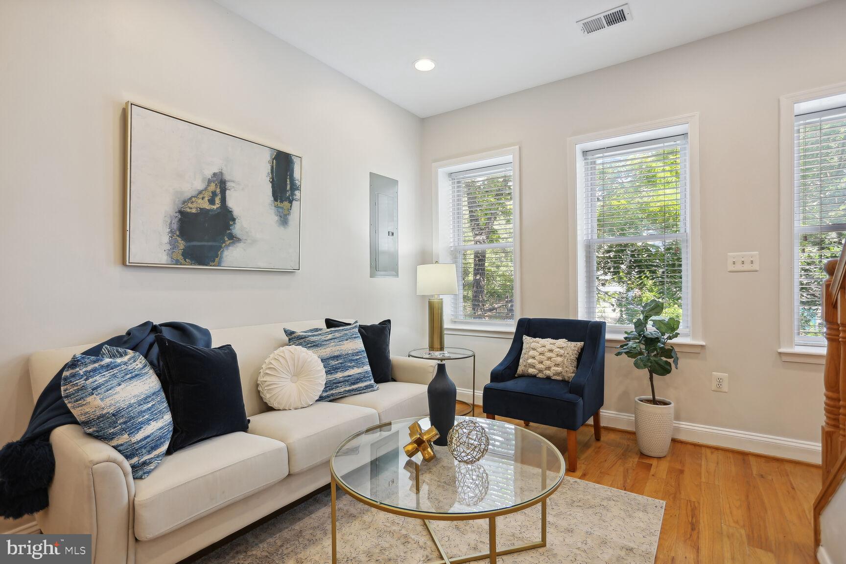 86 O Street Northwest, Unit 2 Washington, DC 20001 - Photo 3 of 23