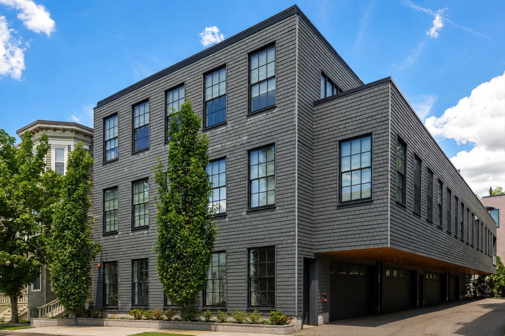 618 East 2nd Street, Unit 3 Boston, MA 02127 - Photo 17 of 18