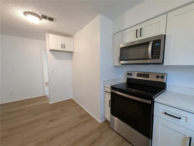 $2,000 | 342 21st Avenue South, St. Petersburg, FL 33705