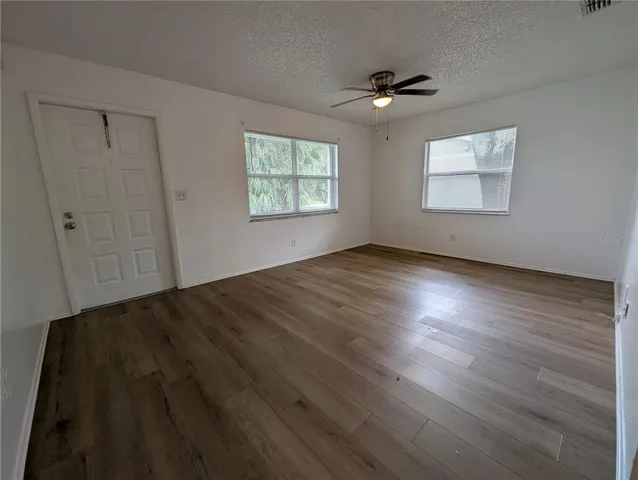 $2,000 | 342 21st Avenue South, St. Petersburg, FL 33705