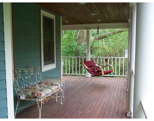 513 Bird Road Mansfield, MA 02048 - Photo 17 of 17 Gallery Image 17