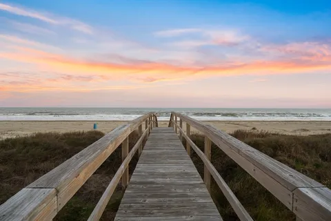 $2,300,000 | 19023 Kahala Drive, Galveston, TX 77554