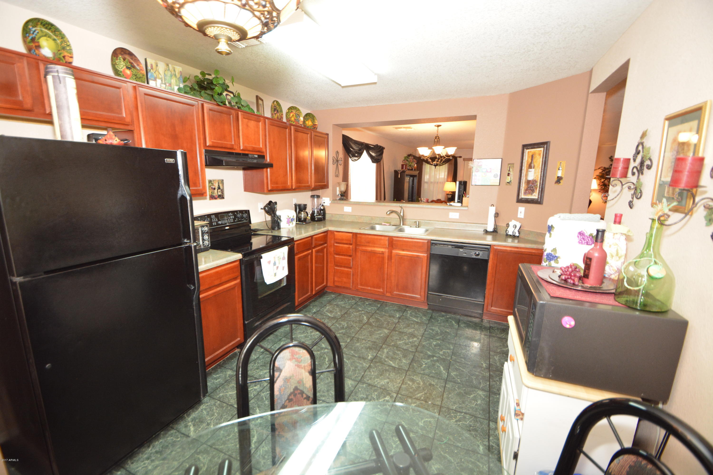869 East Appaloosa Road Gilbert, AZ 85296 - Photo 27 of 33 Kitchen 2