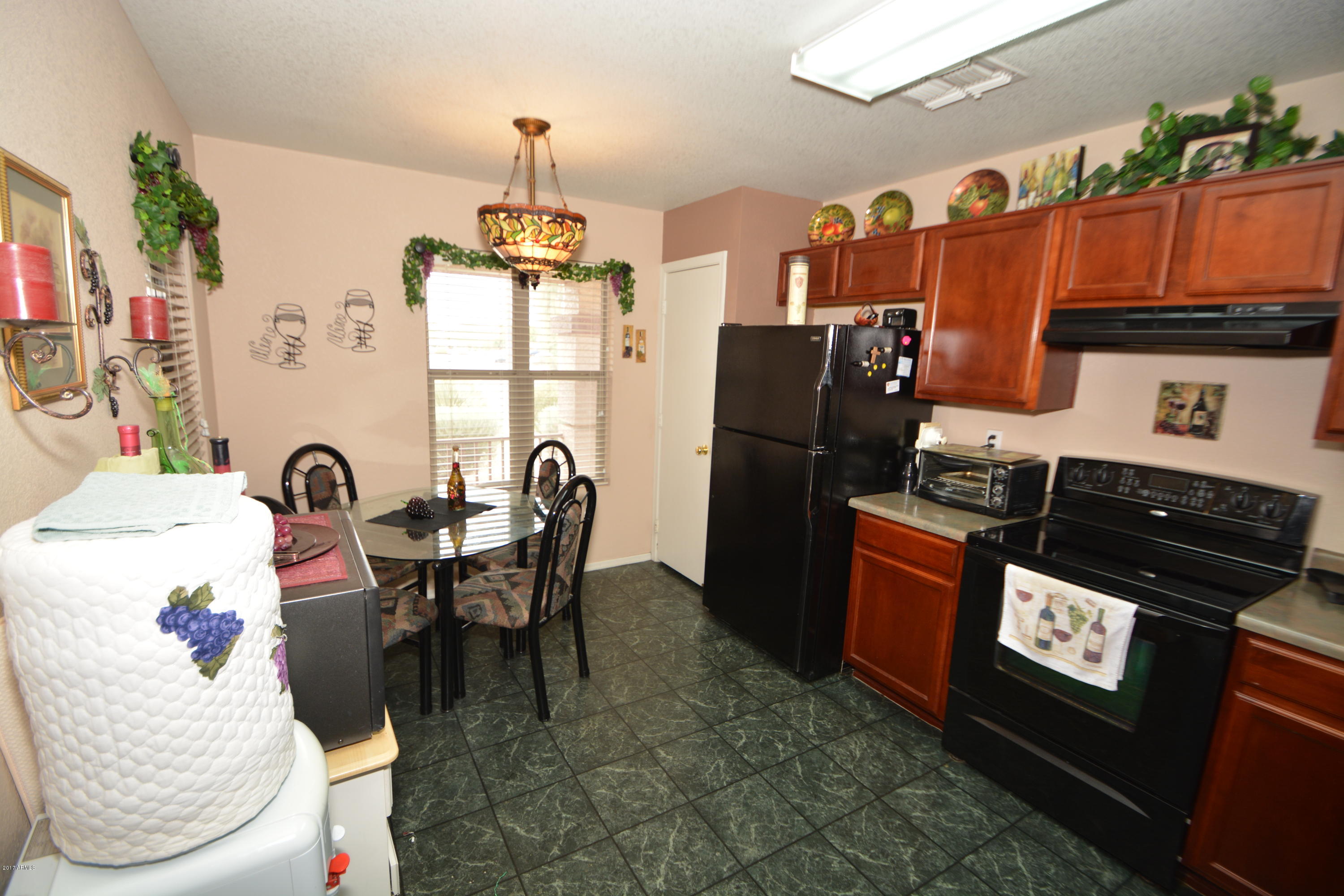 869 East Appaloosa Road Gilbert, AZ 85296 - Photo 28 of 33 Kitchen 3