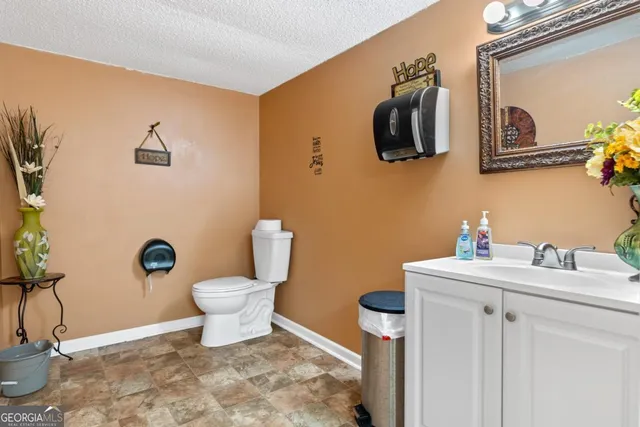 $199,900 | 1328 Buckeye Road, Dublin, GA 31027