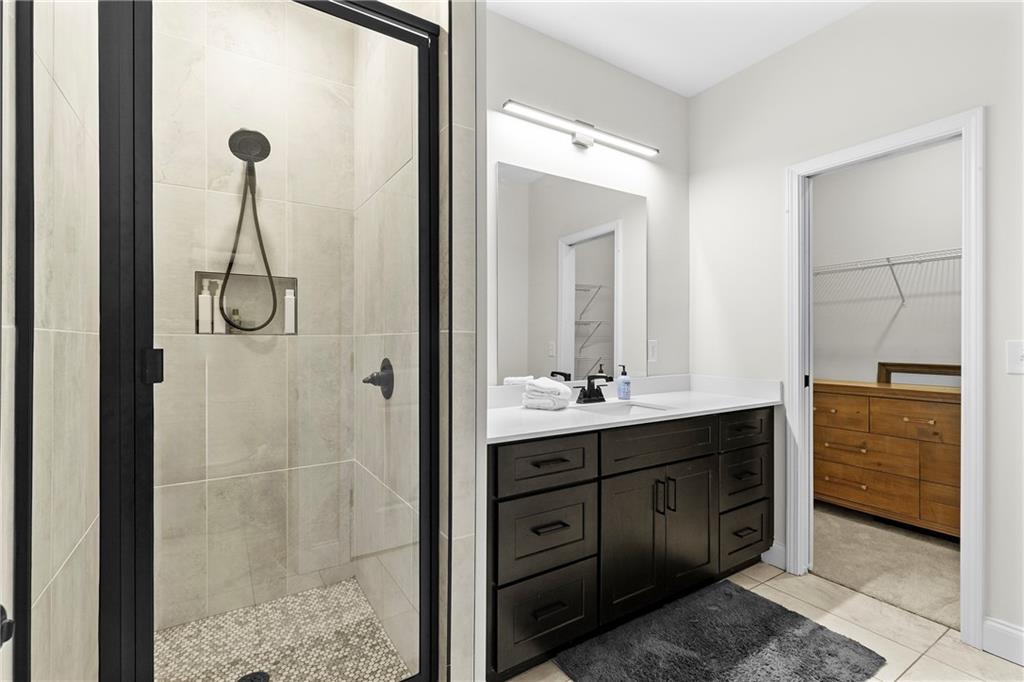 624 Robert Street Northwest Atlanta, GA 30318 - Photo 13 of 28