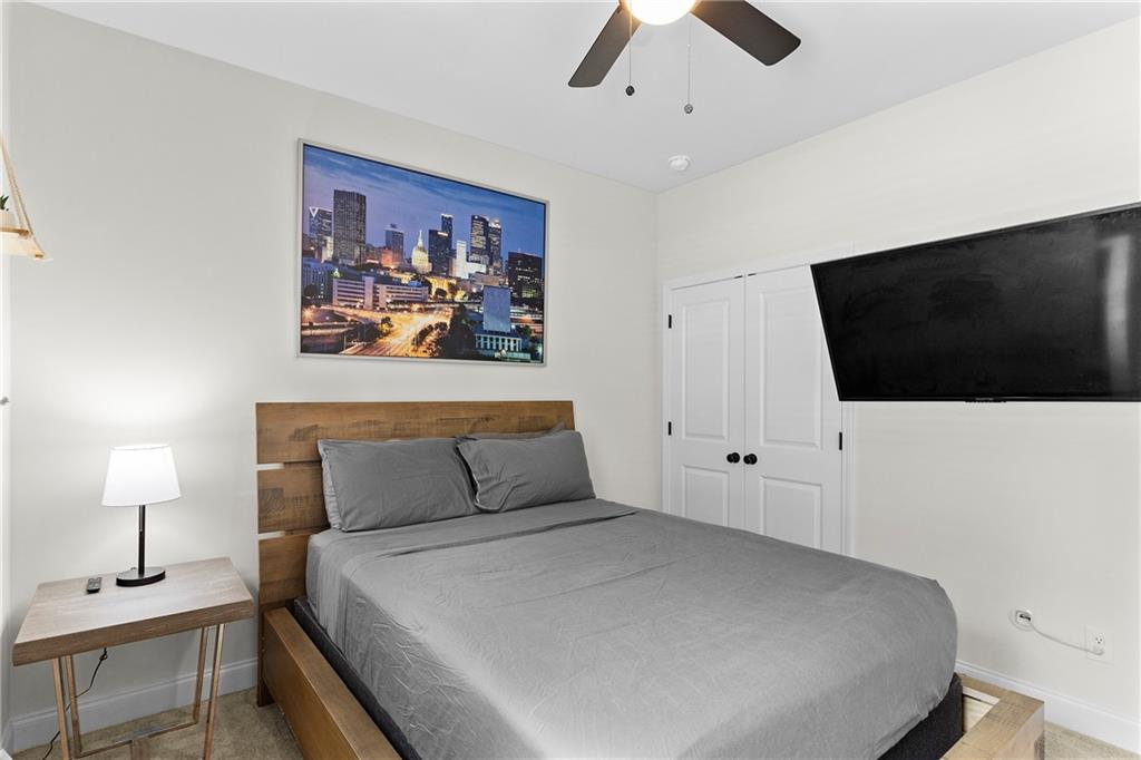 624 Robert Street Northwest Atlanta, GA 30318 - Photo 17 of 28