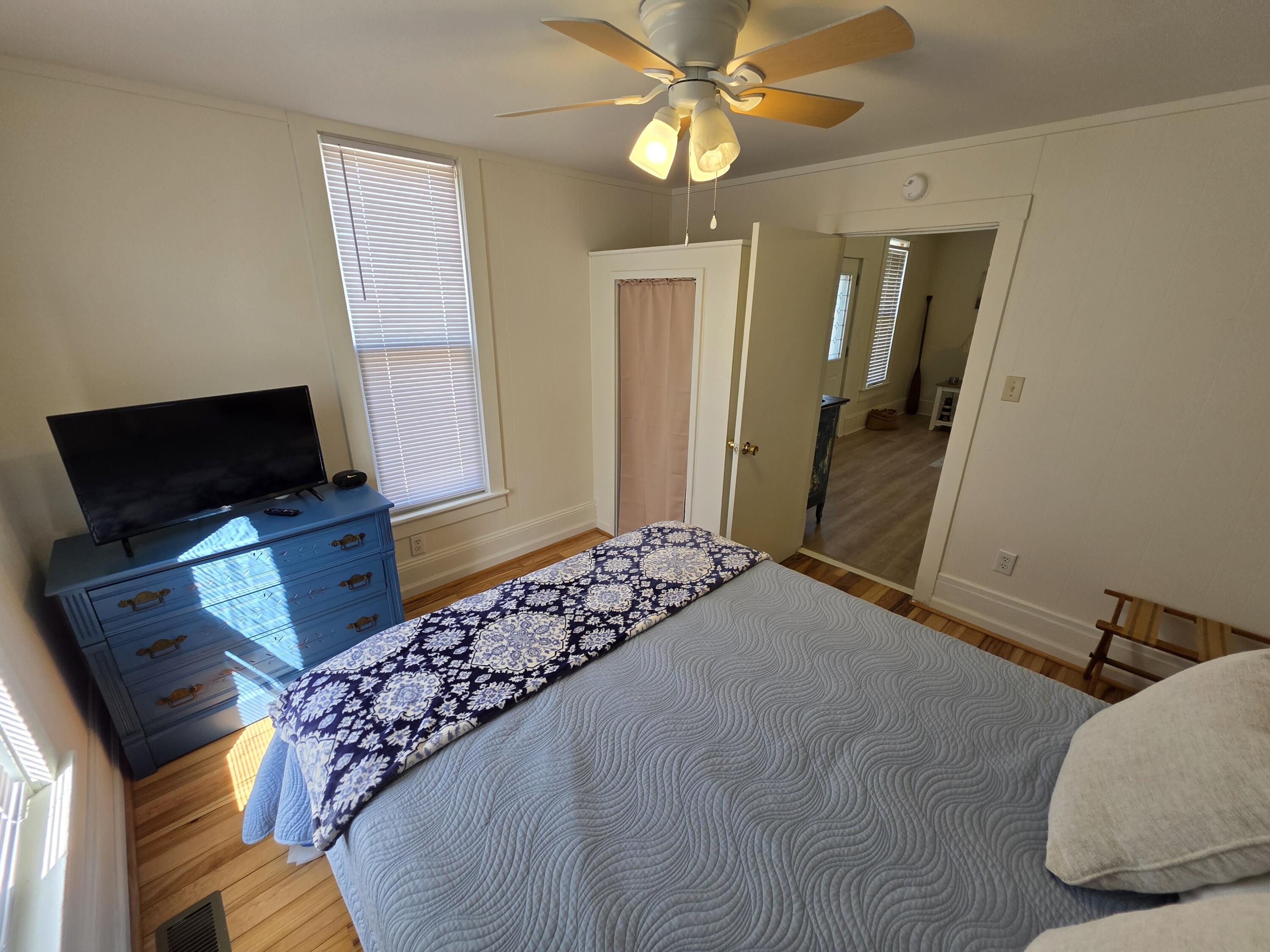 315 4th Avenue Manistee, MI 49660 - Photo 14 of 22 20260407_152534