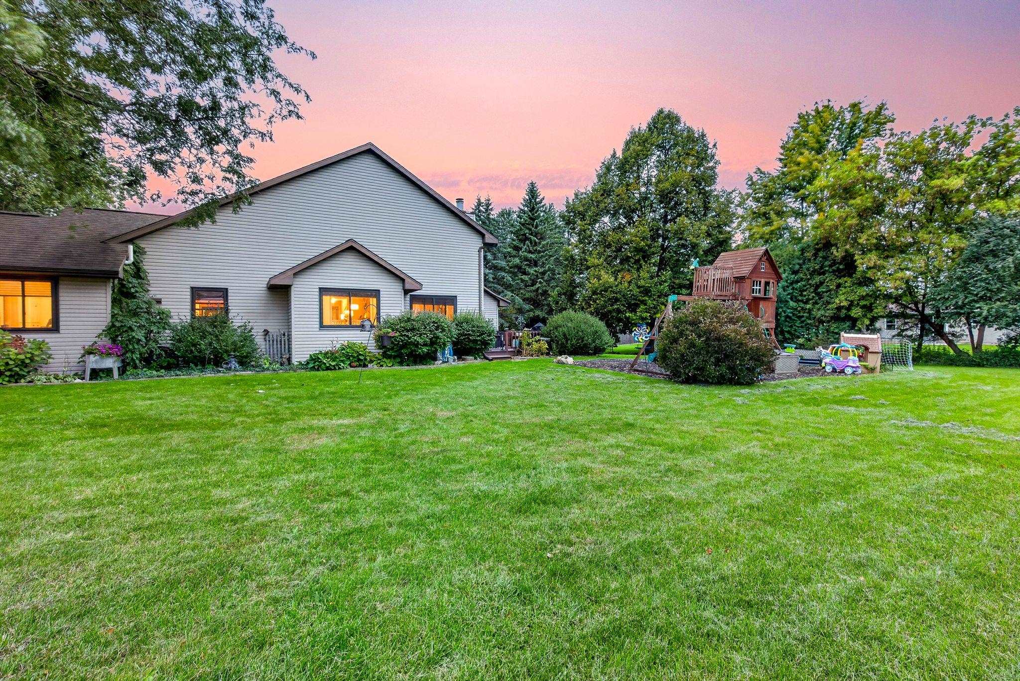 1408 West Seneca Drive Appleton, WI 54914 - Photo 40 of 50 Gallery Image 40