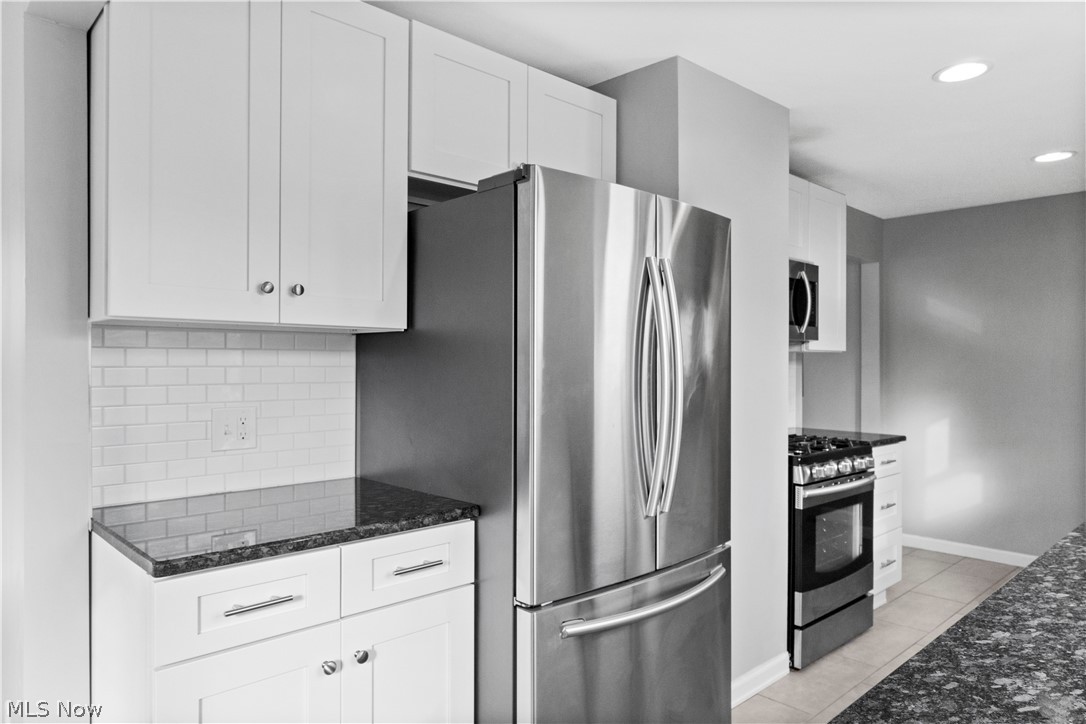 4250 Wilmington Road Cleveland, OH 44121 - Photo 9 of 29 Gallery Image 9