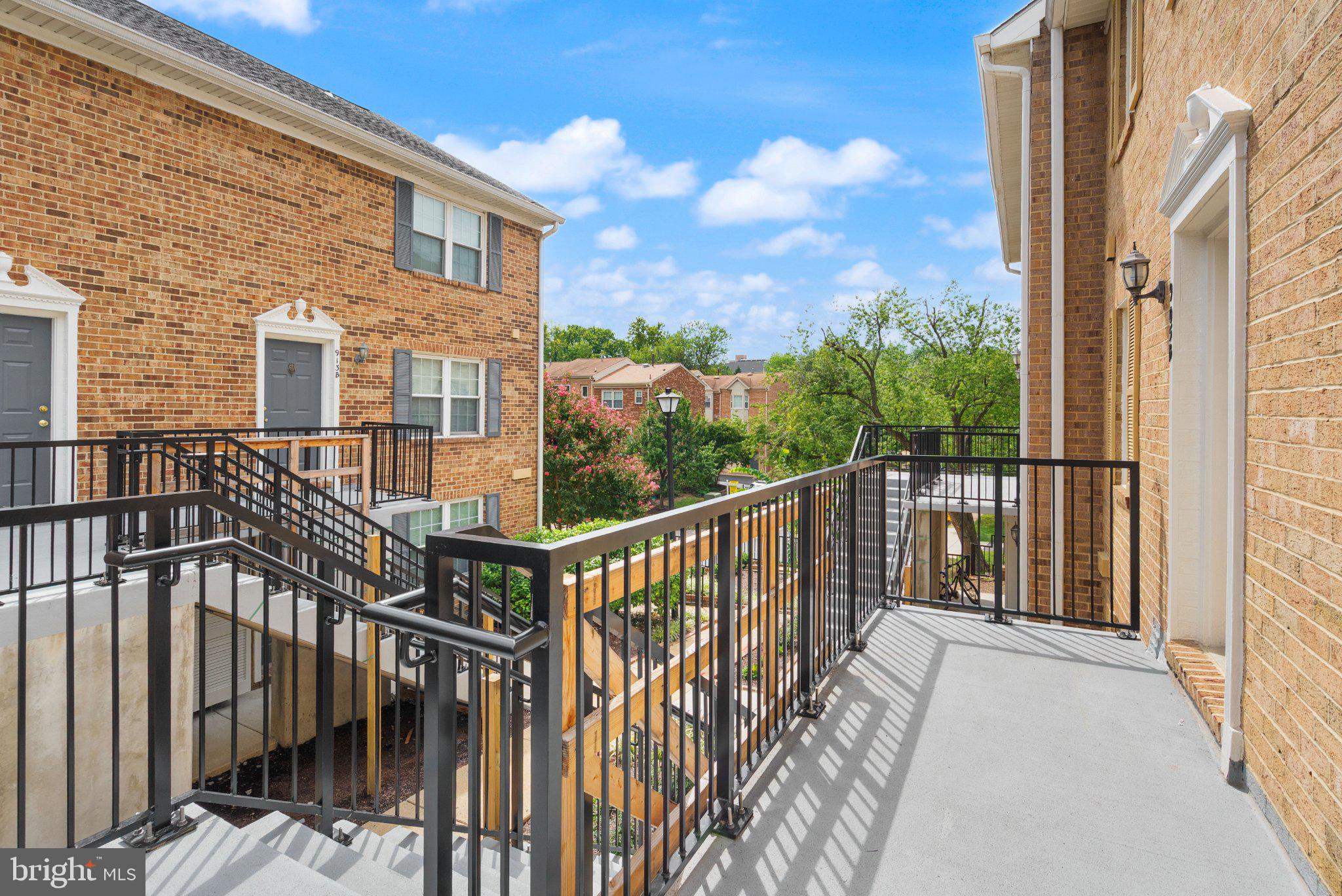 905 South Rolfe Street, Unit 2 Arlington, VA 22204 - Photo 52 of 55 Gallery Image 52