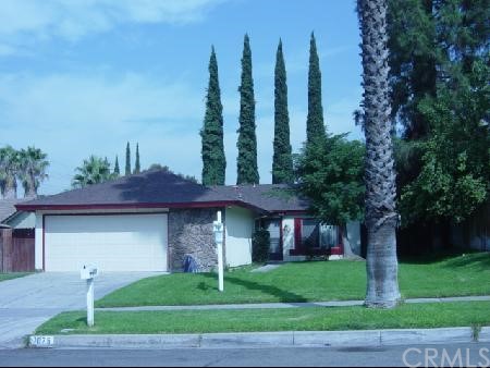 1075 Massachusetts Avenue Riverside, CA 92507 - Photo 1 of 1