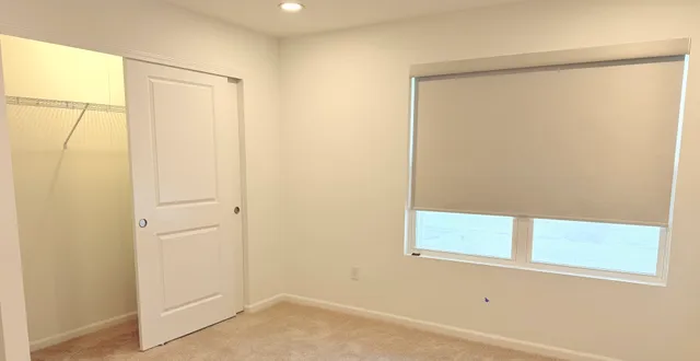 $2,700 | 287 Kingsport Drive, South Elgin, IL 60177