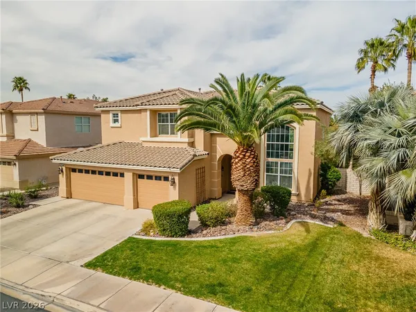 $799,888 | 2504 Putting Green Drive, Henderson, NV 89074