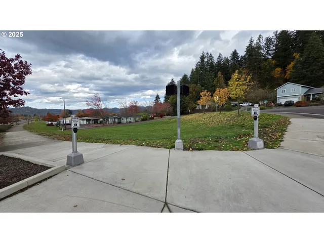 $80,000 | Forsythia Street, Springfield, OR 97478