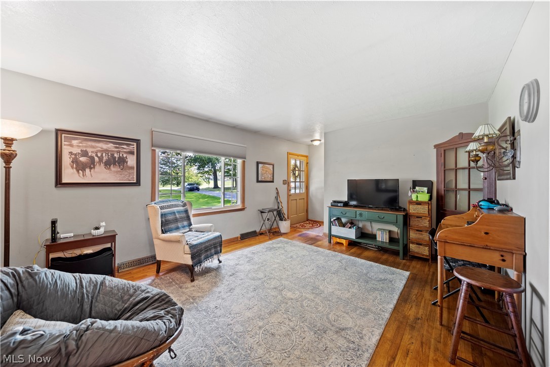 2803 Brown Road Ashtabula, OH 44004 - Photo 10 of 25 Gallery Image 10