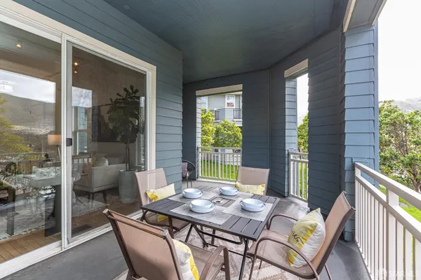 $938,888 | 141 Kestrel Court, Brisbane, CA 94005