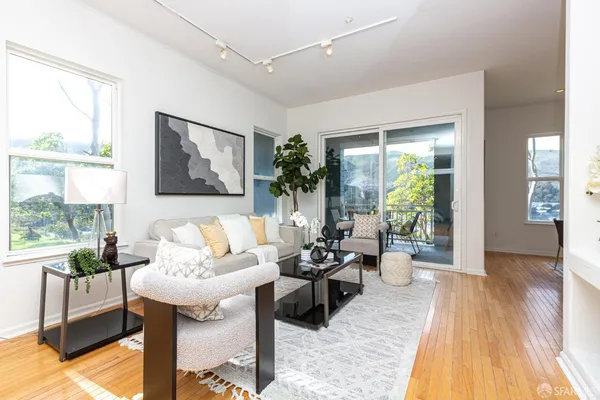 $938,888 | 141 Kestrel Court, Brisbane, CA 94005