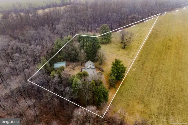 $450,000 | 6276 Criswell Road, Narvon, PA 17555