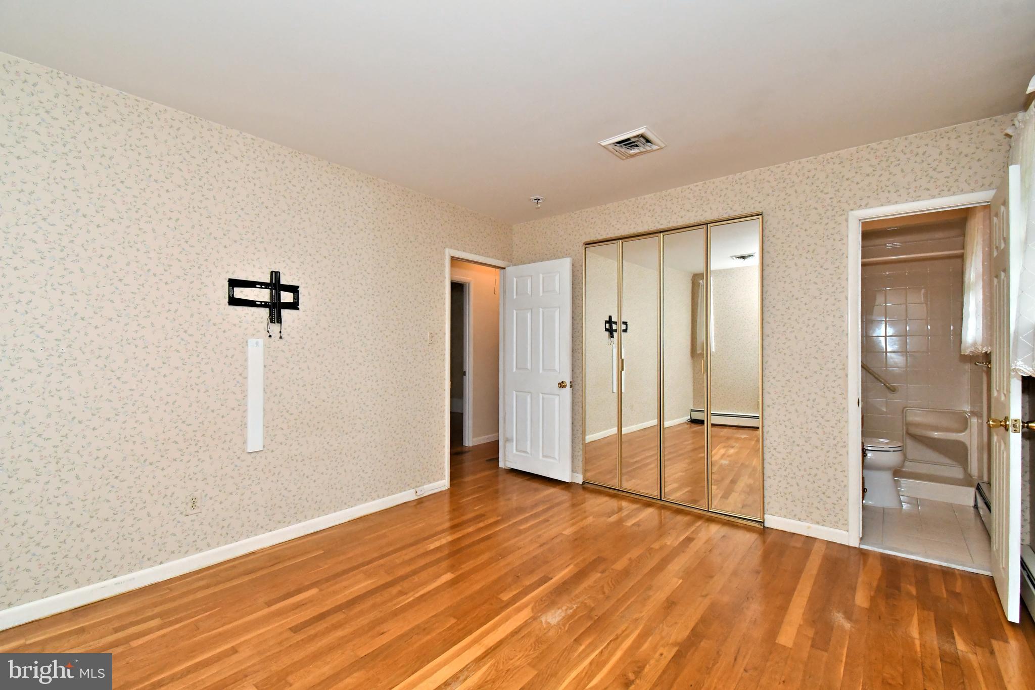 2390 Lenhart Road Colmar, PA 18915 - Photo 12 of 40