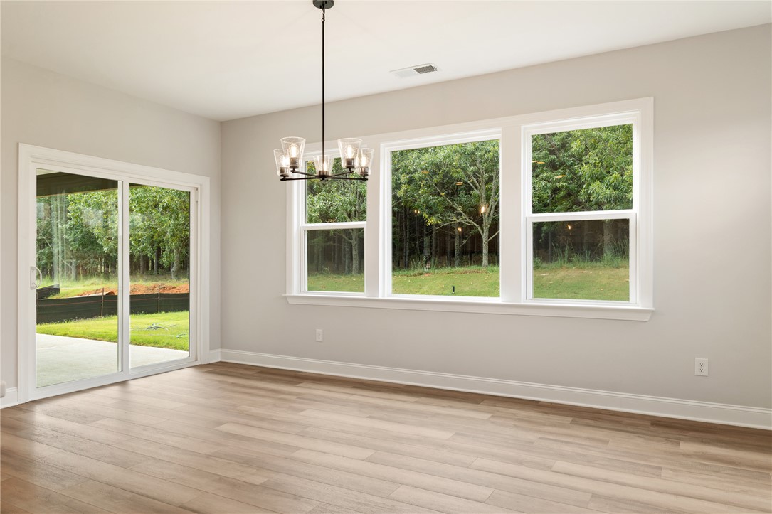 113 Sunrise Court, Unit SUN0007 Anderson, SC 29625 - Photo 12 of 47 Dining