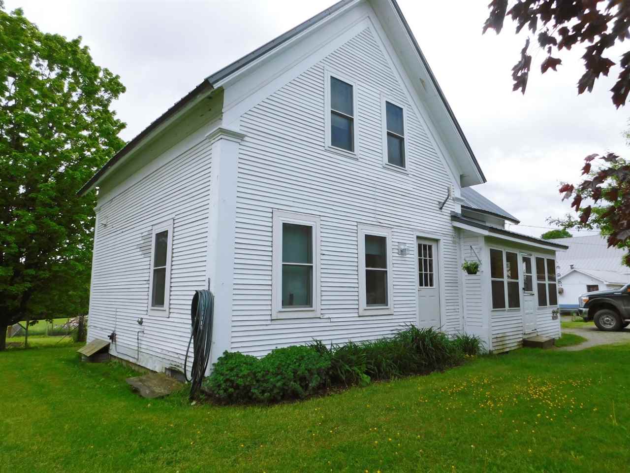 789 Main Street Albany, VT 05820 - Photo 2 of 25 Gallery Image 2