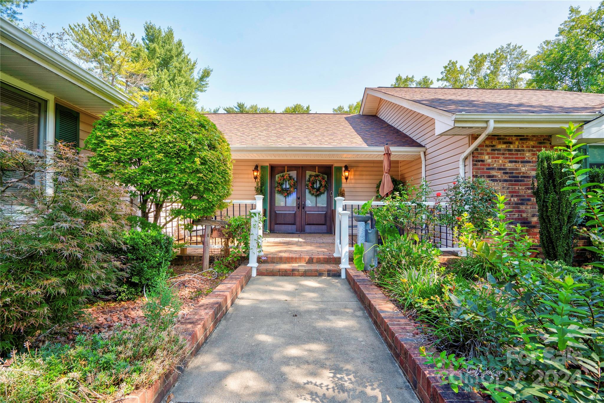 2352 Sheriff Allen Road Shelby, NC 28152 - Photo 4 of 48 a view of a pathway in front of house